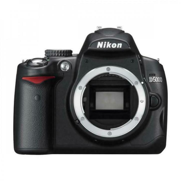 Nikon D5000 camera body met garantie., Audio, Tv en Foto, Fotocamera's Digitaal, Spiegelreflex, Zo goed als nieuw, Nikon, Ophalen of Verzenden