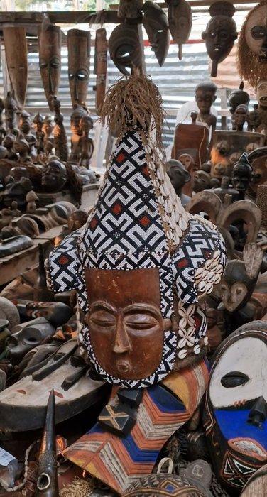 Maskeer Lele - DR Congo, Antiek en Kunst, Kunst | Niet-Westerse kunst
