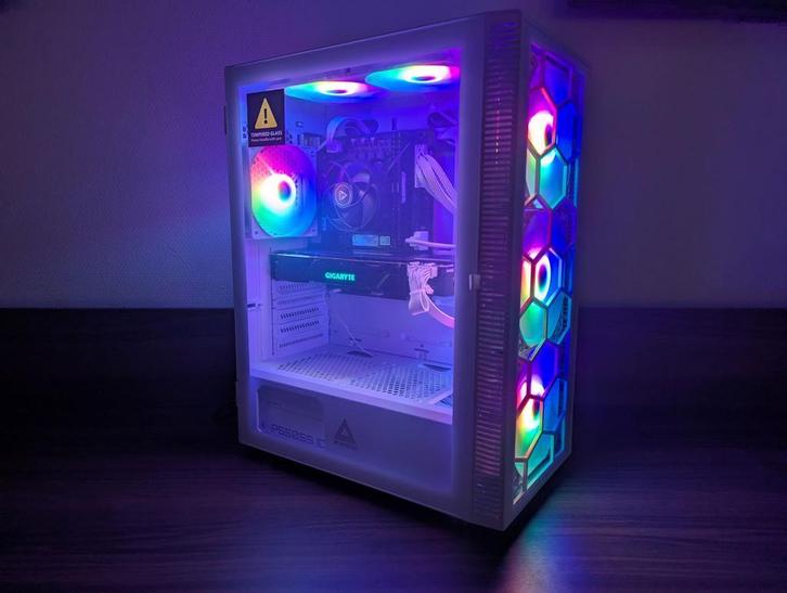 RGB Game PCi7 10700 - RTX 2080 - 32 GB DDR4, Computers en Software, Desktop Pc's, 3 tot 4 Ghz, SSD, Met videokaart, Gaming, Virtual Reality