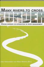 Many Rivers to Cross 9789059722002 M. Wiering, Verzenden, Gelezen, M. Wiering