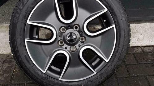 Velgen Mini Paceman Countryman + 205 55 17 Bridgestone LM25, Auto-onderdelen, Banden en Velgen, 17 inch, Winterbanden, 205 mm