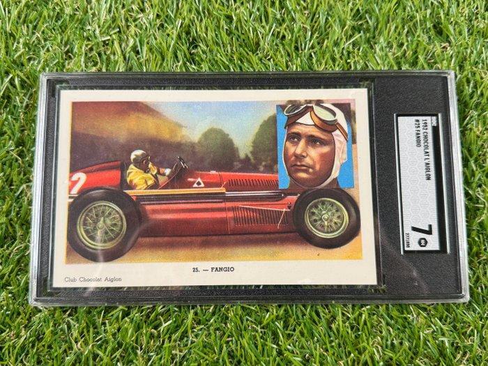 1952 Chocolat lAinglon #25 Fangio - SGC 7 - 1 Graded card, Verzamelen, Stickers