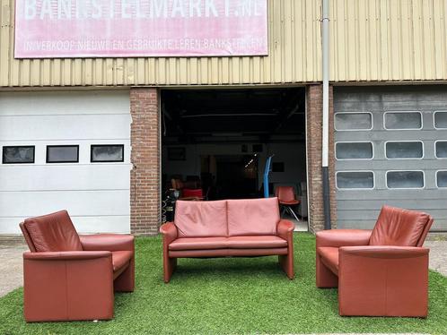 Bankstel Leolux Antipode bank fauteuils stoelen design leer, Huis en Inrichting, Banken | Bankstellen, Rechte bank, Zo goed als nieuw