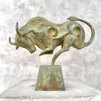 sculptuur, NO RESERVE PRICE - Cubist Bull on Stand - 22 cm -