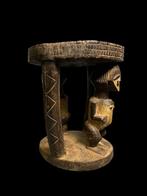 Tabouret - KWELE - Gabon (Zonder Minimumprijs), Antiek en Kunst