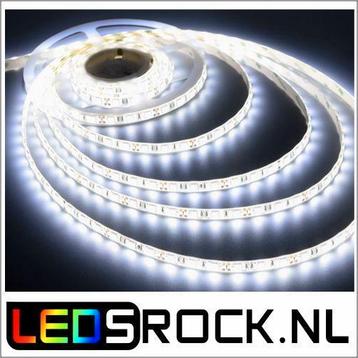 Led strip 2835 128/m koel wit IP68 5 meter 12v beschikbaar voor biedingen