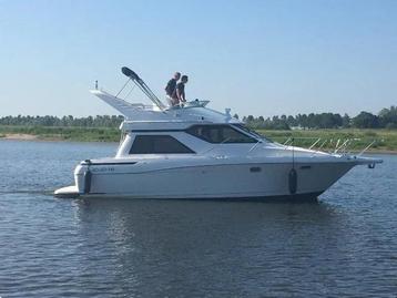 Jachten/Speedboten Cranchi, Larson, Bayliner, Sea Ray beschikbaar voor biedingen
