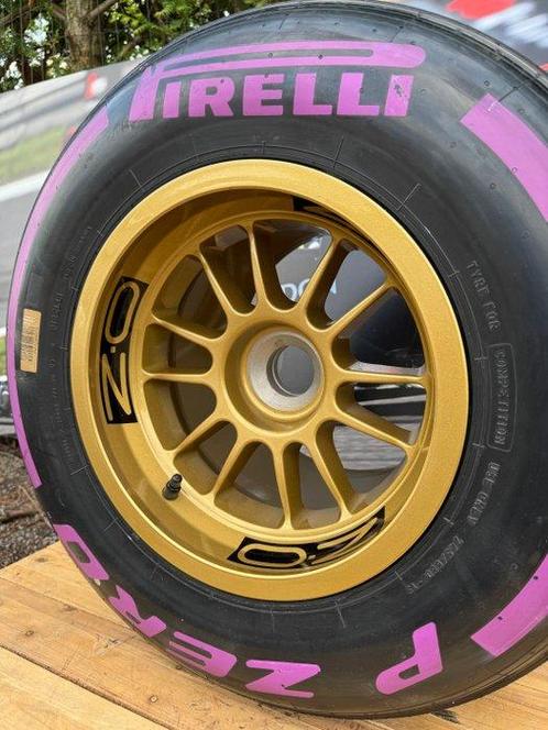 Wiel compleet met band - Formule 1 Pirelli - O.Z. *** NO, Verzamelen, Automerken, Motoren en Formule 1