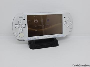 PSP -  Console - 3000 - Pearl White - 2GB beschikbaar voor biedingen