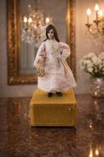 gilbert latil - Pop Automate la petite fille à la cage -