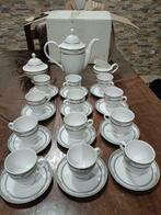 T. Limoges - Koffieservies (27) - Porselein - koffieservice