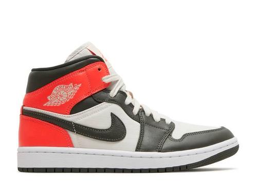 Air Jordan 1 Mid Light Orewood Brown (W) | Nieuw, Kleding | Heren, Schoenen, Nieuw, Ophalen of Verzenden