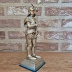 striker table lighter knight 1930s - Zonder Minimumprijs -, Verzamelen, Rookartikelen, Aanstekers en Luciferdoosjes, Nieuw