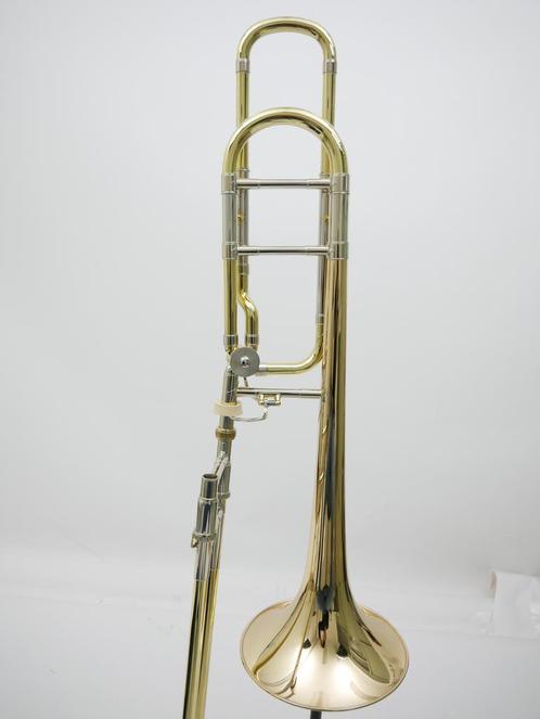 Vincent Bach 42BOG Trombone red brass bell/Spring Sale!, Muziek en Instrumenten, Blaasinstrumenten | Trombones, Tenor, Nieuw, Met koffer
