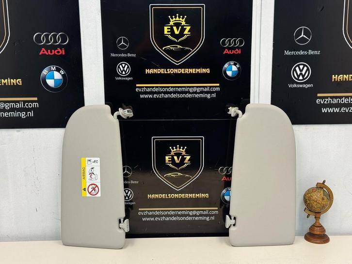 VW Caddy zonneklepset rechts en links bj.2019 art. 2K5857551, Auto-onderdelen, Interieur en Bekleding, Gebruikt, Volkswagen