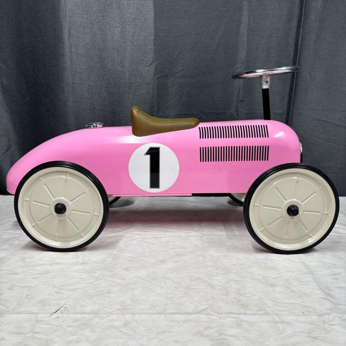 Goki - Trapauto - Retro Ride On Racing Car, In Pink, Unboxed, Antiek en Kunst, Antiek | Speelgoed