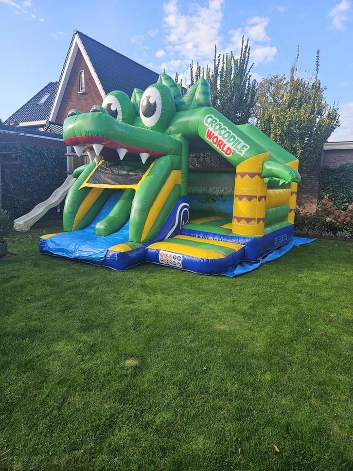 Te huur springkussen huren vanaf €110,00, Hobby en Vrije tijd, Feestartikelen | Verhuur, Overige, Zo goed als nieuw