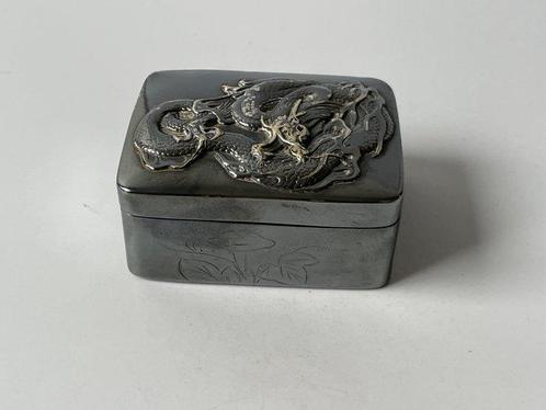 Doos - 19e - 14 kt goud - en shakud, Antiek en Kunst, Antiek | Goud en Zilver