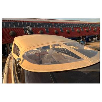Bieden: Riva Rivale 56 bimini closure with windows - Durabl beschikbaar voor biedingen