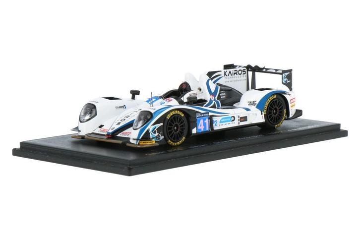 Gibson 015S Nissan S4655 Spark Models  Modelauto 1:43 2015, Hobby en Vrije tijd, Modelauto's | 1:43, Verzenden