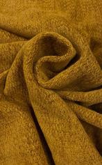 Zacht geweven textuur en consistente kleur mosterdgeel/oker,