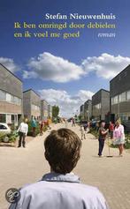 Ik ben omringd door debielen en ik voel me goed, Verzenden, Gelezen, S. Nieuwenhuis