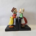 Goebel - Beeldje - Hummel XS116 A en B - Boekensteunen