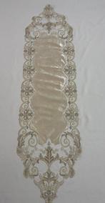 Elegante en vorstelijke loper in lichtgouden canottiglia en, Antiek en Kunst, Antiek | Kleden en Textiel