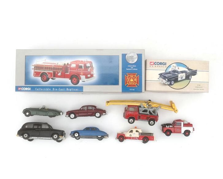 9 modelautos, Corgi, 20e eeuw, Hobby en Vrije tijd, Modelbouw | Radiografisch | Auto's, Gebruikt