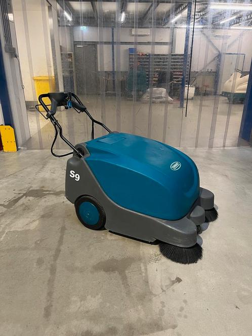 Tennant S9 veegzuigmachine gebruikt met garantie, Doe-het-zelf en Verbouw, Reinigingsmachines, Overige typen, Gebruikt
