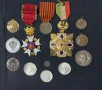 Italië. Lotto medaglie e monete (3 monete in argento)