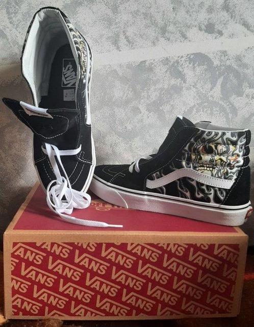 Vans - Sk8-Hi Flame Skull Black/True White - High-top, Kleding | Heren, Schoenen