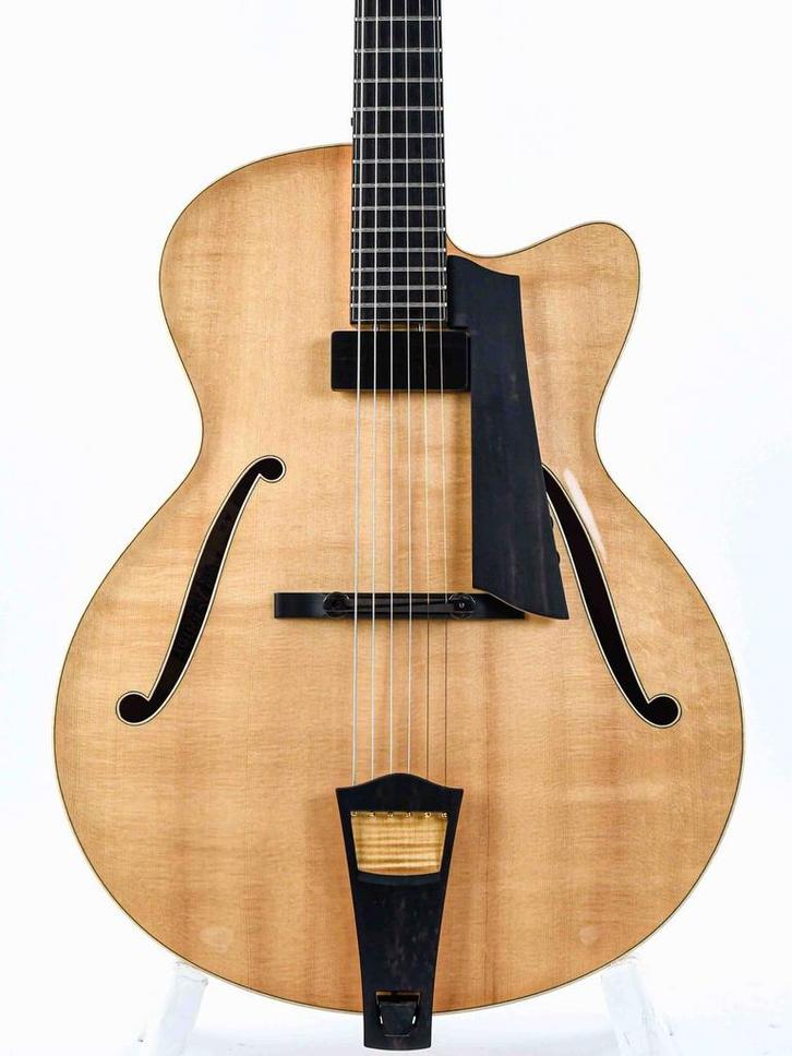 Lukas Schmidt Model 16.5 Archtop Natural (Hollow Body), Muziek en Instrumenten, Snaarinstrumenten | Gitaren | Elektrisch, Hollow body