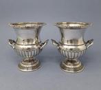 Urn (2) - Verzilverd, Antiek en Kunst