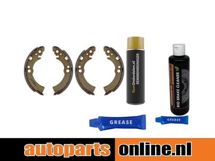 Remschoenset Nissan Sunny achterzijde, Auto-onderdelen, Besturing, Nieuw, Nissan, Verzenden