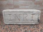Christelijke voorwerpen - INRI - Neoklassiek - Kalksteen -, Antiek en Kunst