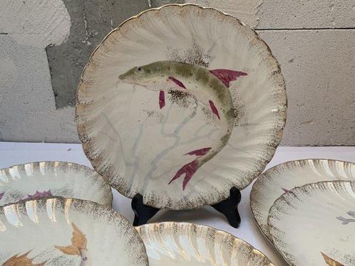 Royan Bonn - Royal Bonn set of 6 hand painted Fish Plates -, Antiek en Kunst, Antiek | Glas en Kristal