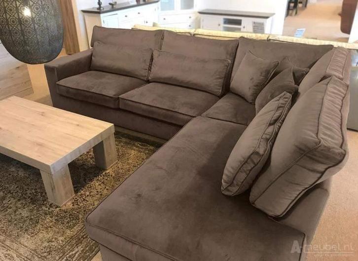 Oudenbosch Loungebank - hoekbanken - Taupe, Huis en Inrichting, Banken | Sofa's en Chaises Longues, 150 cm of meer, Nieuw, 250 tot 300 cm