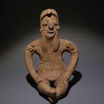 Colima, Westkust Mexico Terracotta Gezeten figuur. 10 cm