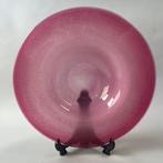 Glasfabriek Leerdam - Schaal - Zware, dikwandige magenta -, Antiek en Kunst, Antiek | Glas en Kristal