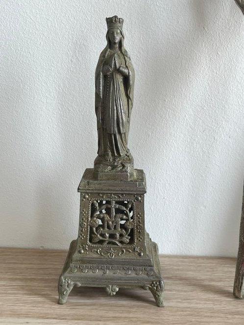 Set van 46 religieuze voorwerpen (46) - Metaal, Staal, Parel, Antiek en Kunst, Antiek | Boeken en Bijbels