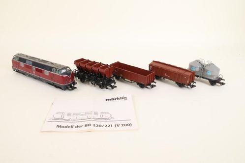 Märklin H0 - Treinset (5) - BR220 loc met 4 wagens - DB, Hobby en Vrije tijd, Modeltreinen | H0
