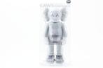 Kaws (1974) - KAWS companion GRAY