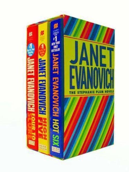 Plum Boxed Set 2 (4, 5, 6) 9780312947446 Janet Evanovich, Boeken, Overige Boeken, Gelezen, Verzenden
