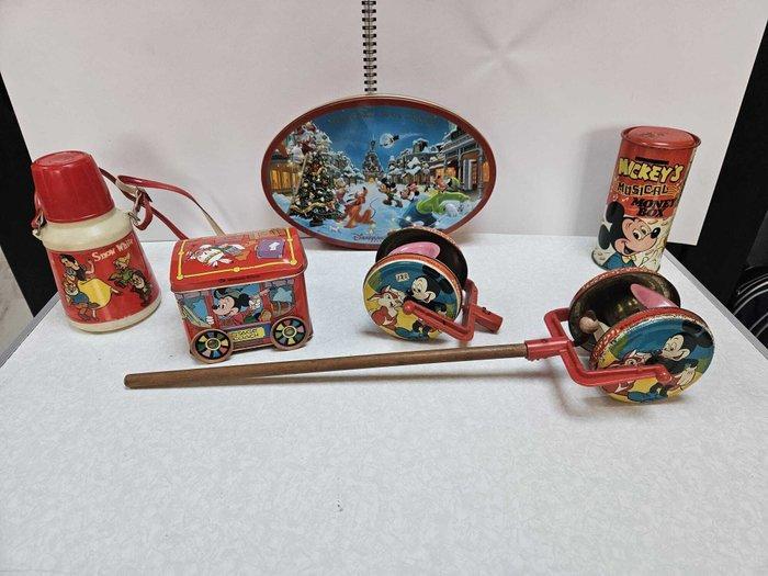 Disney - Speelgoed Mickey Stage Coach set / Mickey rammelaar, Verzamelen, Disney
