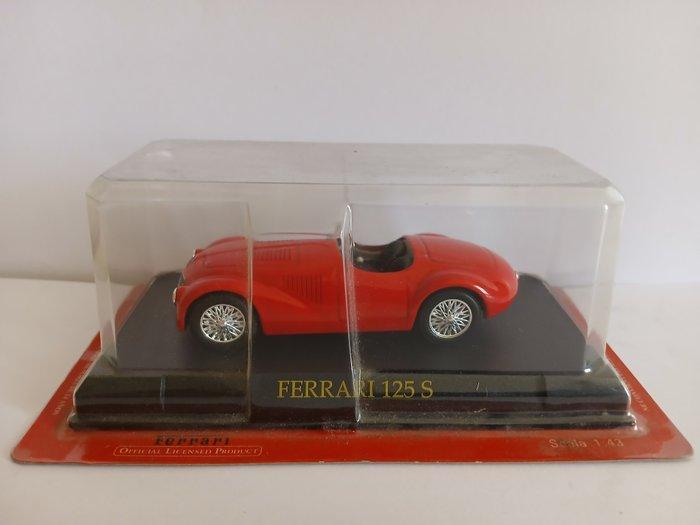 Fabbri 1:43 - Modelauto (16) - Lotto con 16 Ferrari, Hobby en Vrije tijd, Modelauto's | 1:5 tot 1:12