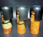 Kisaku - Beeldje, Drie creatieve kokeshi (volkskunst) - 13, Antiek en Kunst, Curiosa en Brocante