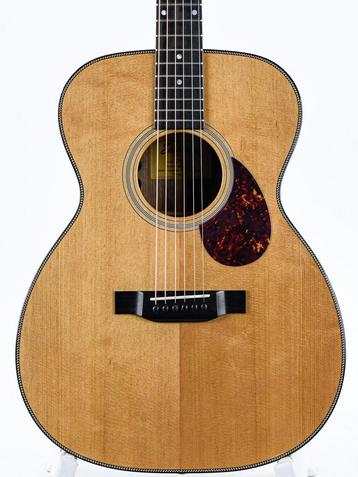 Eastman E3OM Deluxe (Akoestische Gitaren,Western Gitaren) beschikbaar voor biedingen