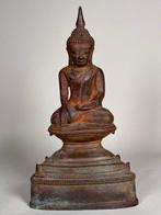 Figuur - Fine bronze buddha - Gepatineerd brons - Azië, Antiek en Kunst