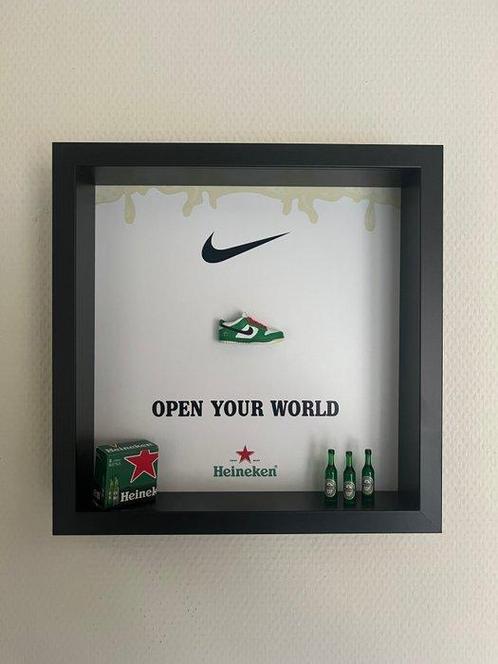 DB Arte - Nike x Heineken - Fizz & Fashion, Antiek en Kunst, Kunst | Designobjecten